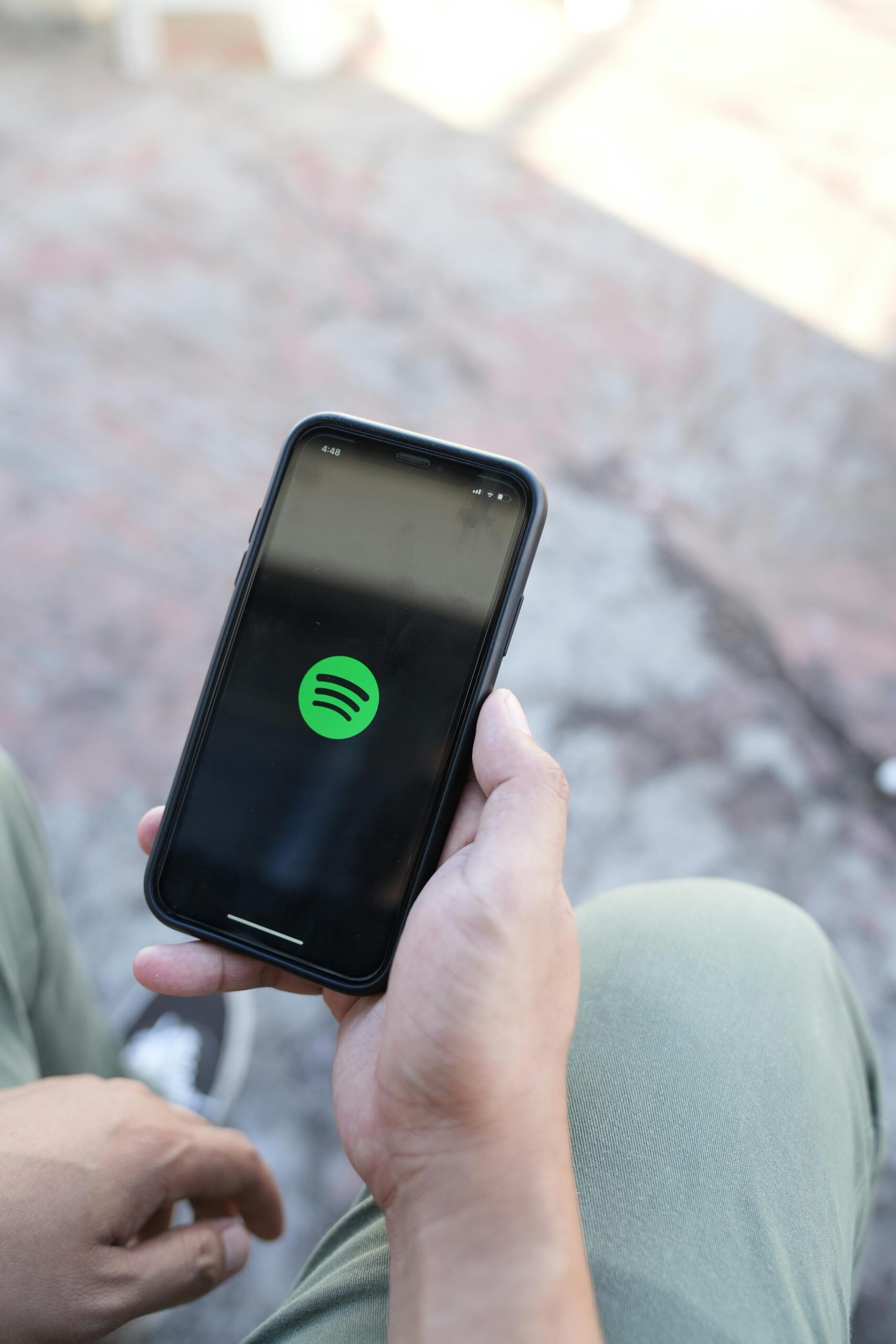 Read more about the article Spotify Playlist Cover: How to Use the New Feature